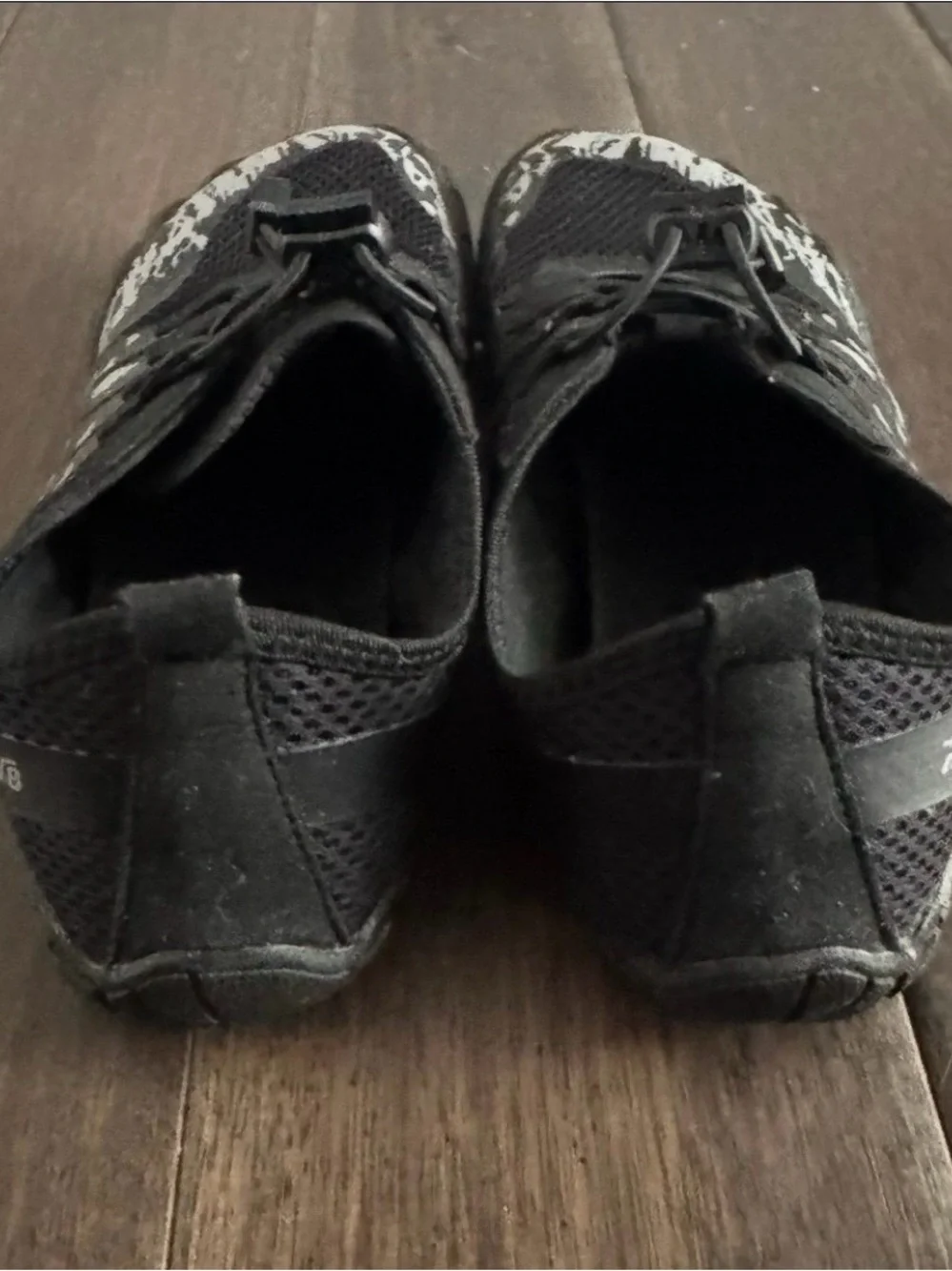 NortiV8 Unisex Kids Black and Gray Lace Up Water Shoes 4
